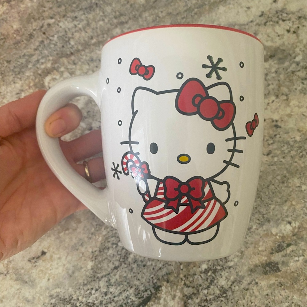Hello Kitty Christmas mug
